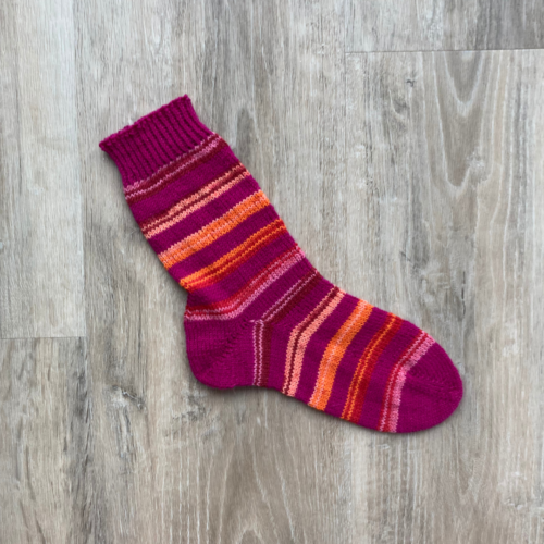 SIGNATURE 4 PLY - 1002 FUCHSIA - Image 2
