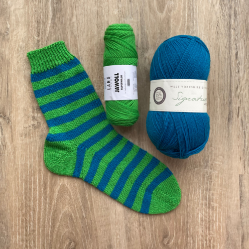 SIGNATURE 4 PLY - 365 BLUEBERRY BONBON - Image 3
