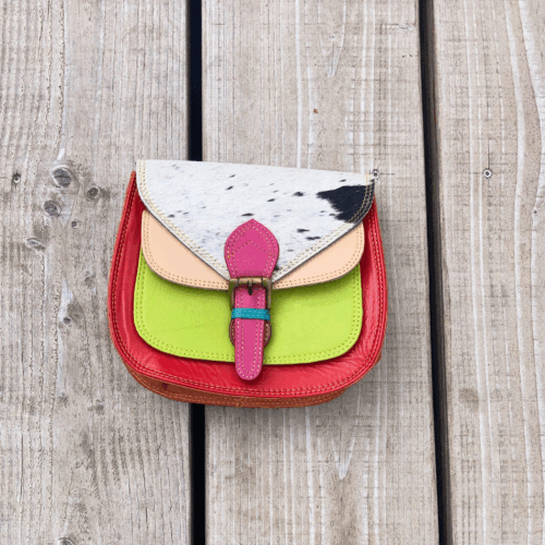 MELLEM TASKE - FIRKANTET